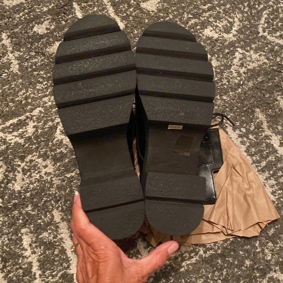 PLATFORM Boots - Picture 8 of 8